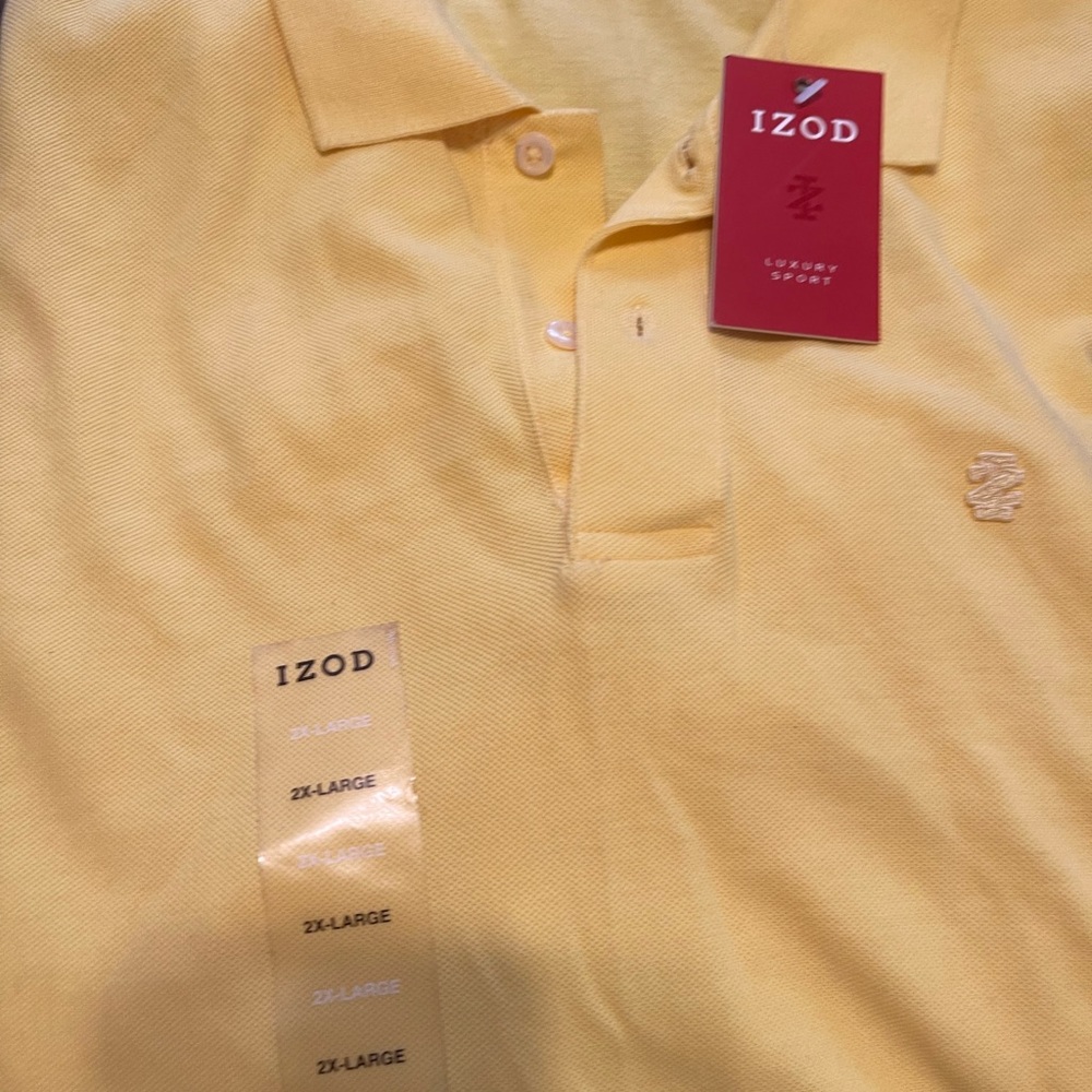 T-shirt new with tags